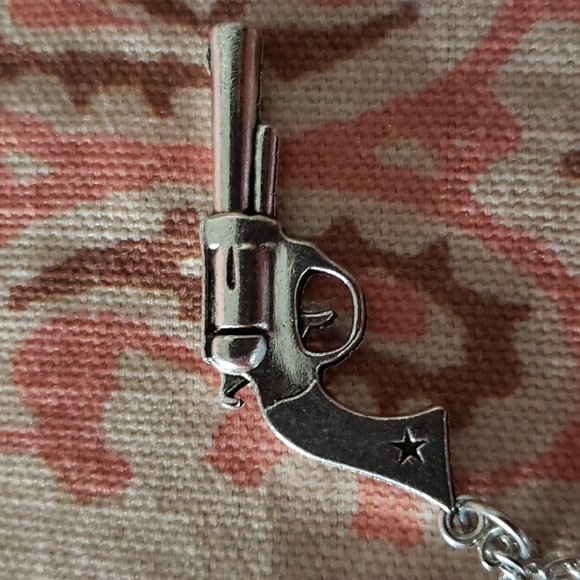 Cowgirl Necklace. Western Pistol Cowgirl Boots Cowgirl Hat Vaquero Vaquera Horse - Picture 4 of 17